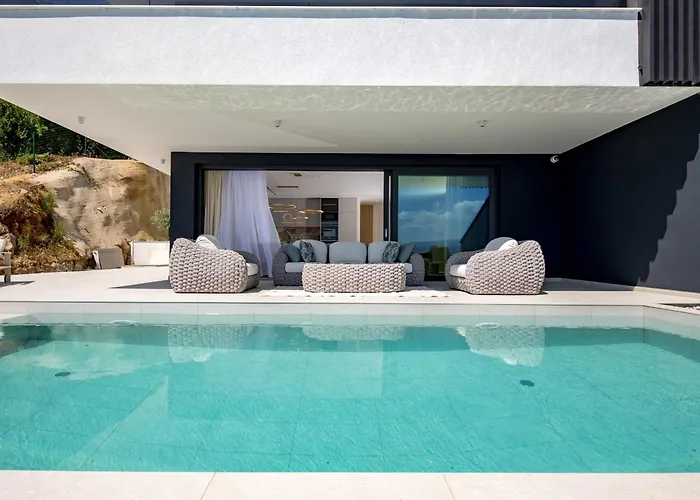 Апартаменты Vista Magica With Swimming Pool
