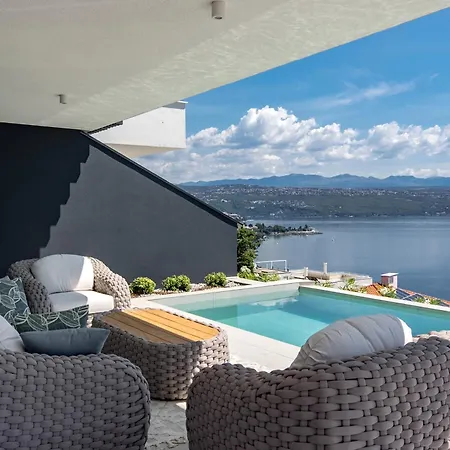 Lägenhet Vista Magica With Swimming Pool Opatija